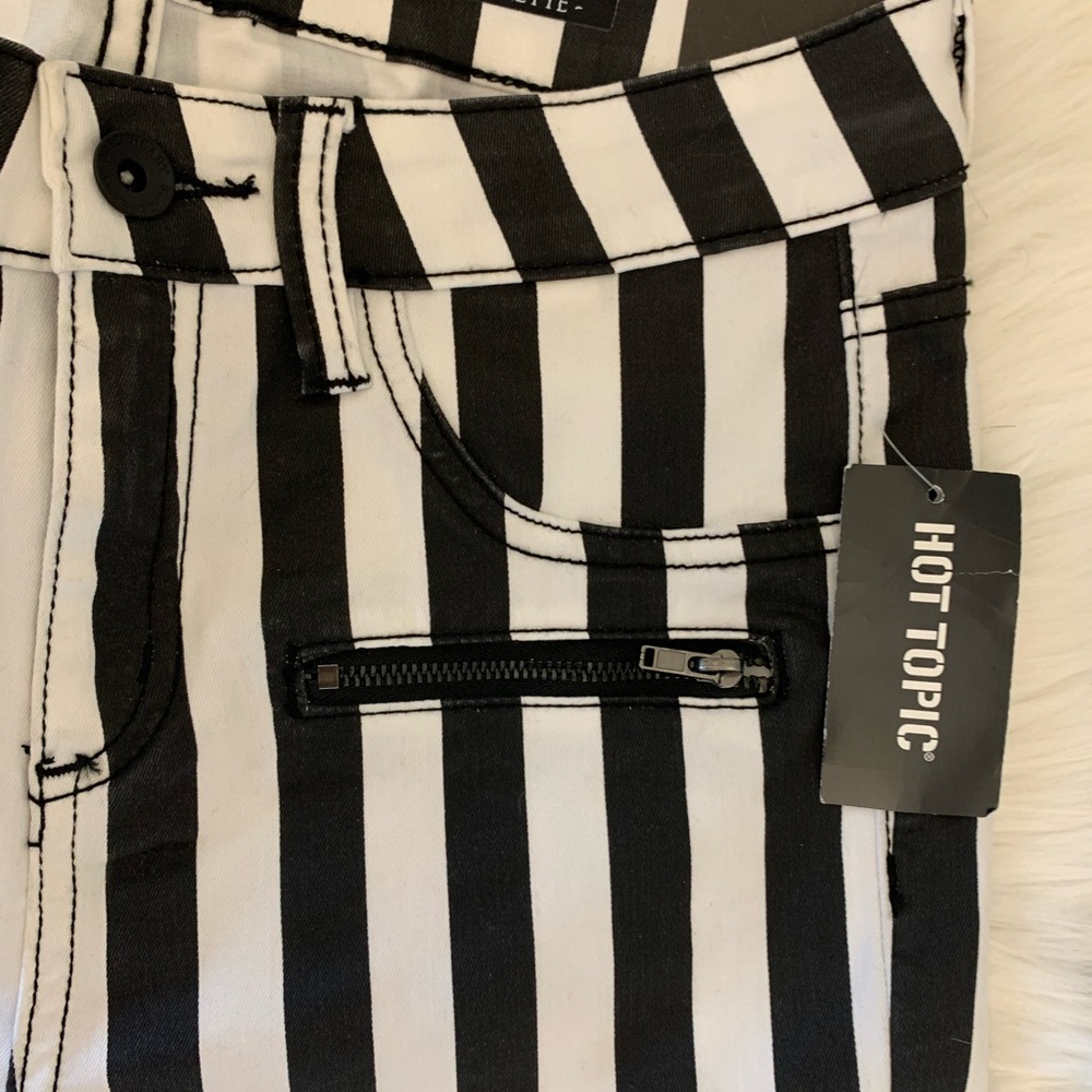 New! Hot Topic Blackheart Stingerette striped pants - Picture 6 of 8
